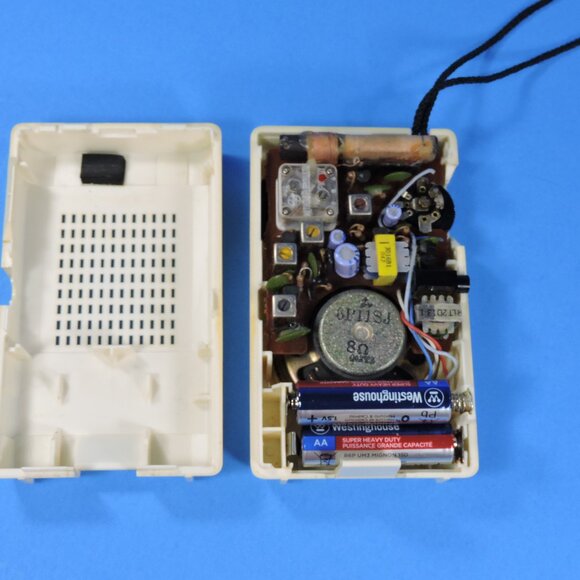 Vintage Panasonic Model R-1019 AM Transistor Radio Tested Working - Picture 8 of 8